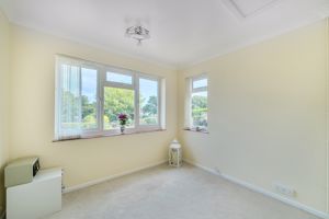 Downstairs Bedroom / Office- click for photo gallery